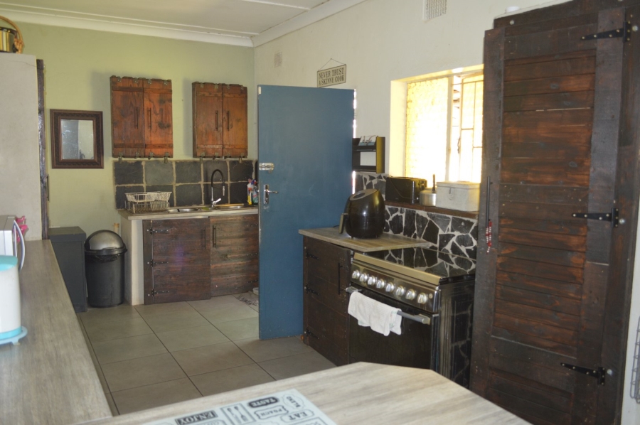 4 Bedroom Property for Sale in Flamwood North West